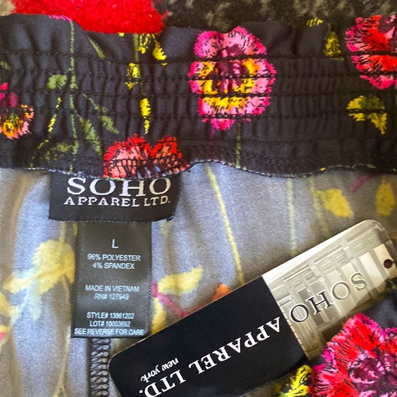 NWT Soho Apparel Pants - Picture 3 of 3